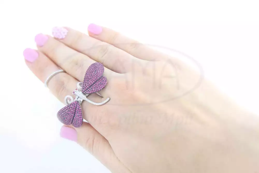 Каблучка срібна з "живими" крилами фото 1