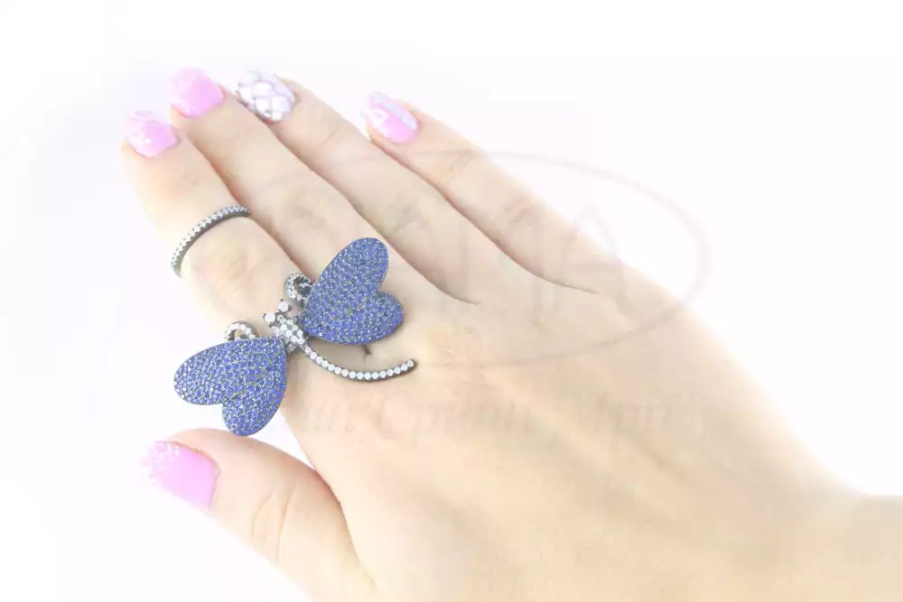 Каблучка срібна з "живими" крилами фото 1