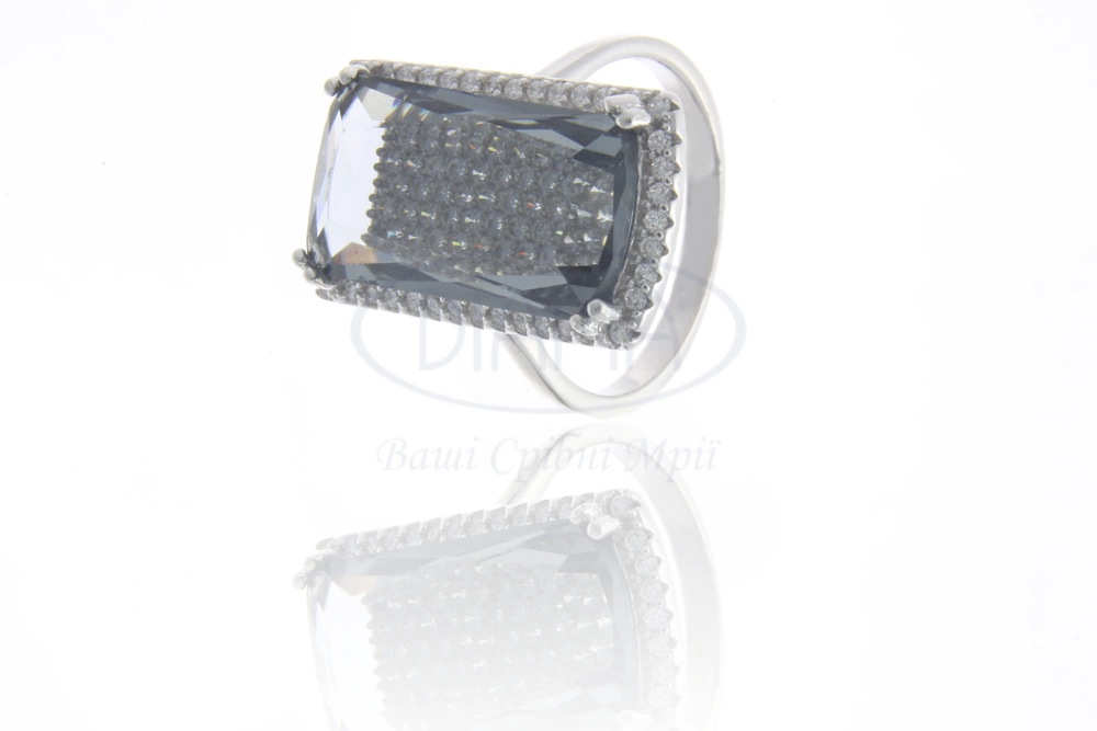 Срібна каблучка з Цирконом фото 1