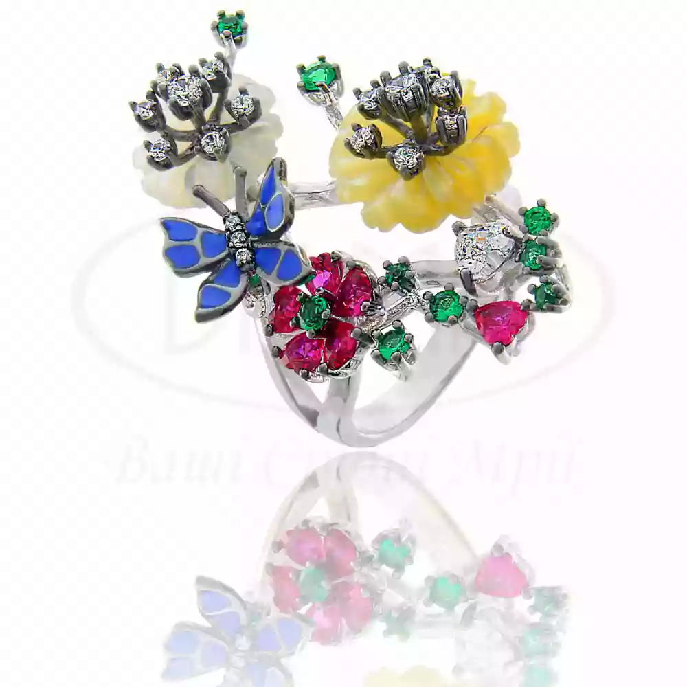 Каблучка срібна з перламутром фото 1