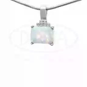 Срібна підвіска з Опалом