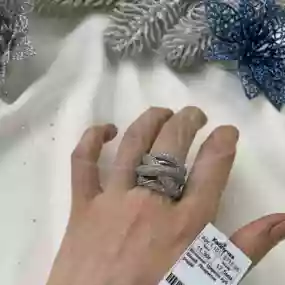 Каблучка срібна з цирконом