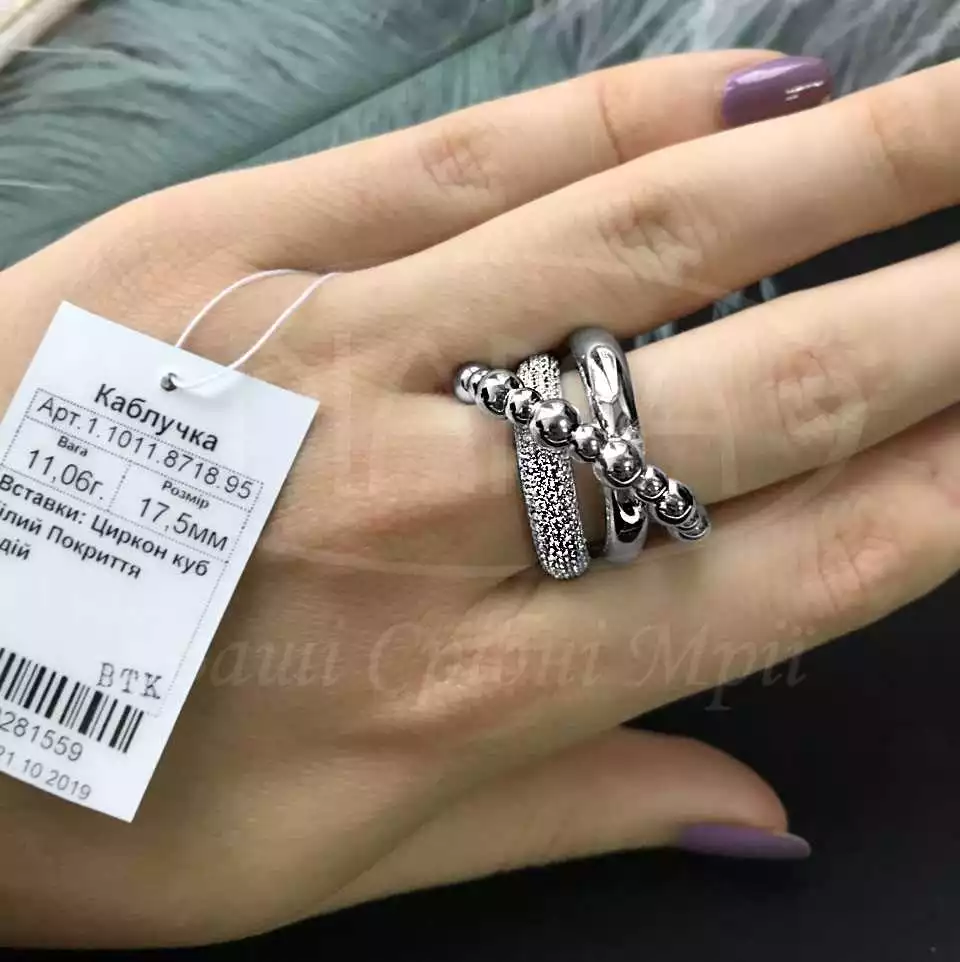 Каблучка срібна з цирконом фото 2