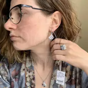 Срібна каблучка з Цирконом