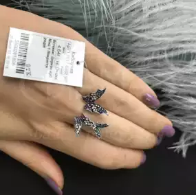 Каблучка срібна "Метелики"