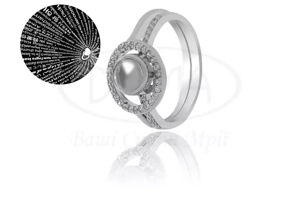 Срібна каблучка з цирконом фото 1