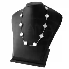 Кольє з білим клевером