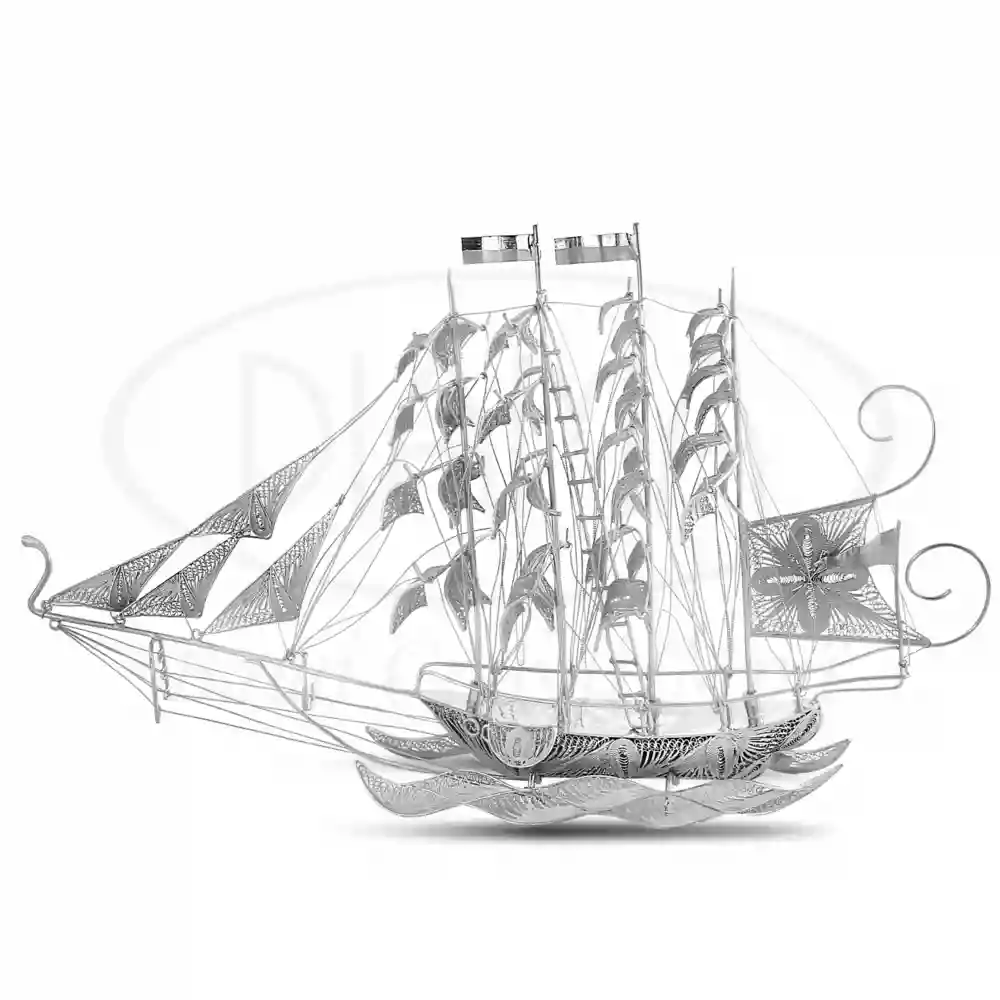 Срібна статуетка "Корабель з вітрилами" фото 1