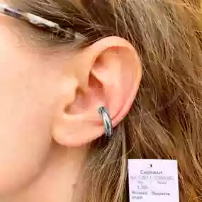 Срібна сережка