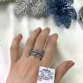 Каблучка срібна з цирконом